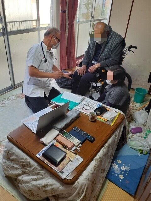 医療法人社団いばらき会 理事長 照沼 秀也先生 診療風景 医療法人社団いばらき会 理事長 照沼 秀也先生 診療風景